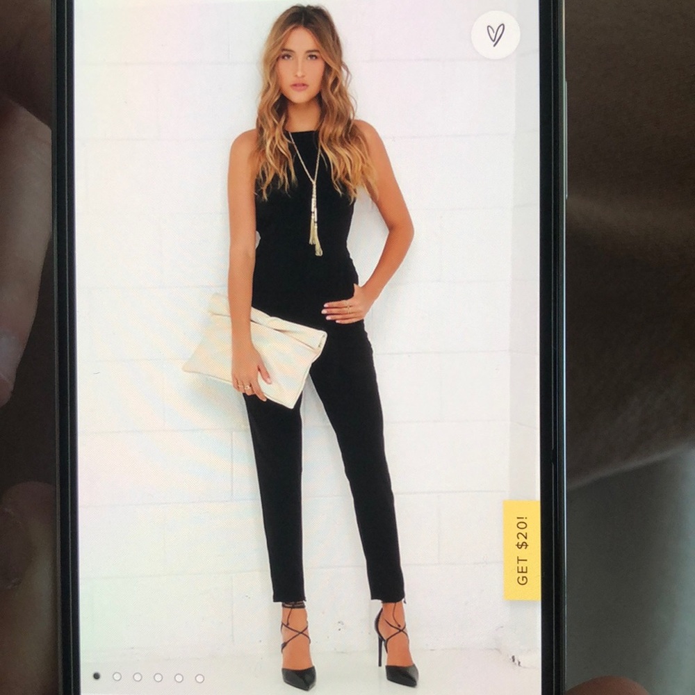 Sexy black jumper from lulus. GREAT CONDITION